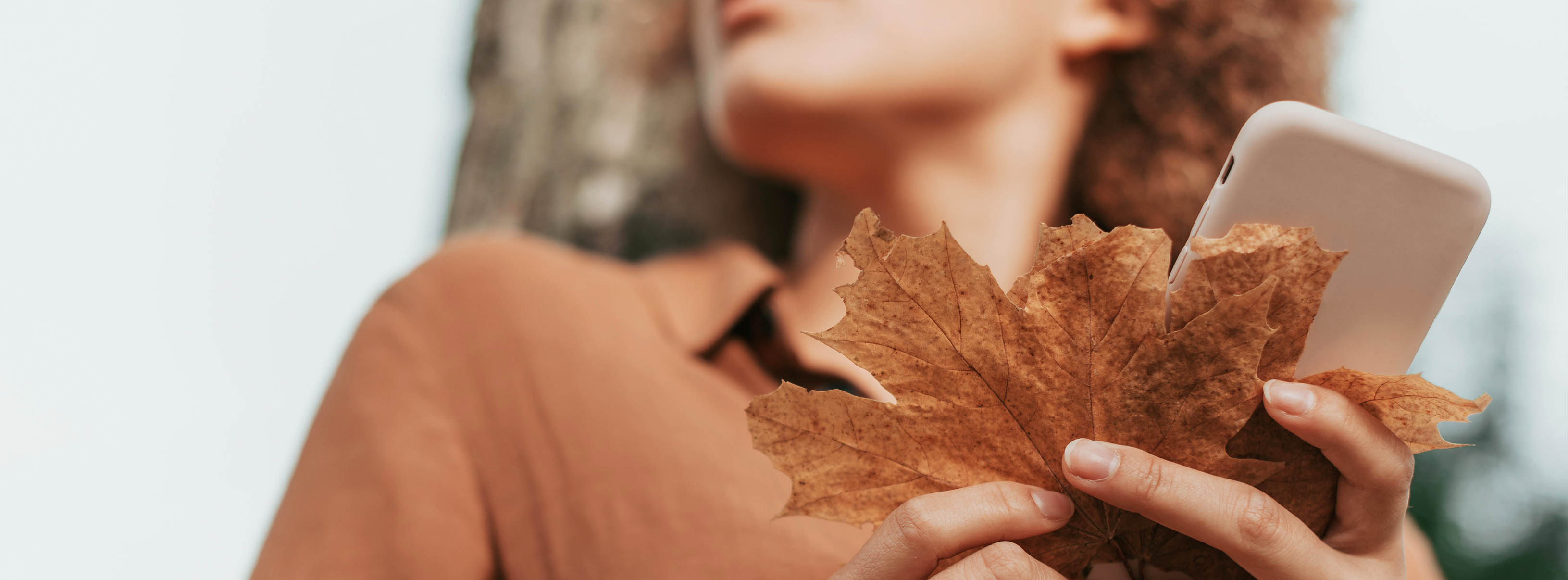 Otoño 🍂: La temporada perfecta para lucir una piel radiante con el poder del retinol!